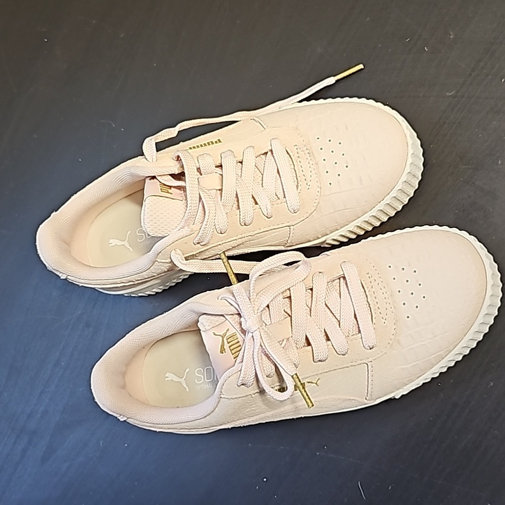 Puma Platform Soft Foam size 6.5 NWT Peach Rose
